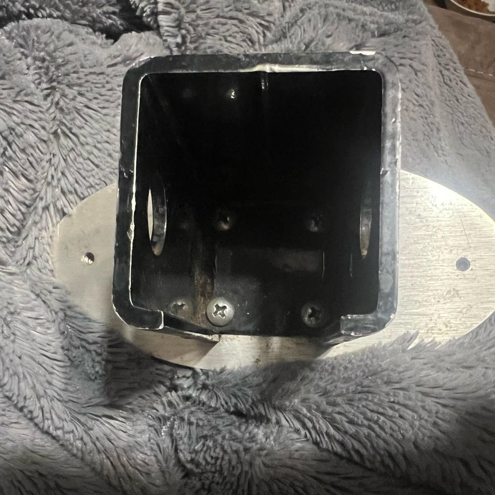 Harley-Davidson Oval Trailer Hitch Cover - Gold and Black - Picture 4 of 4